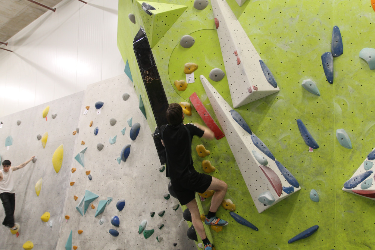 Bouldering