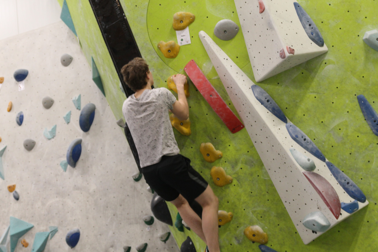 Bouldering