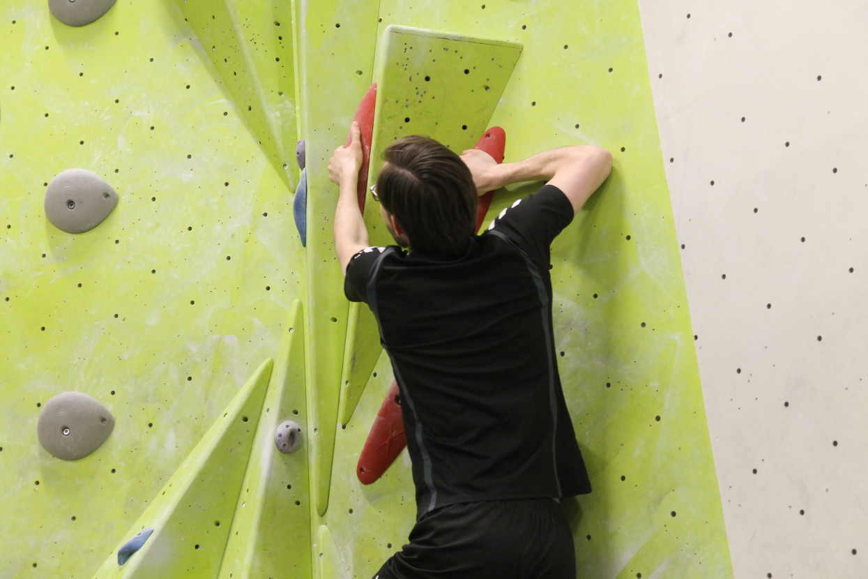 Bouldering