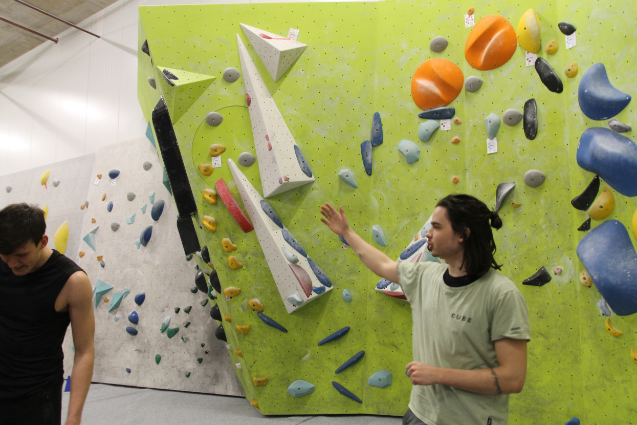 Bouldering