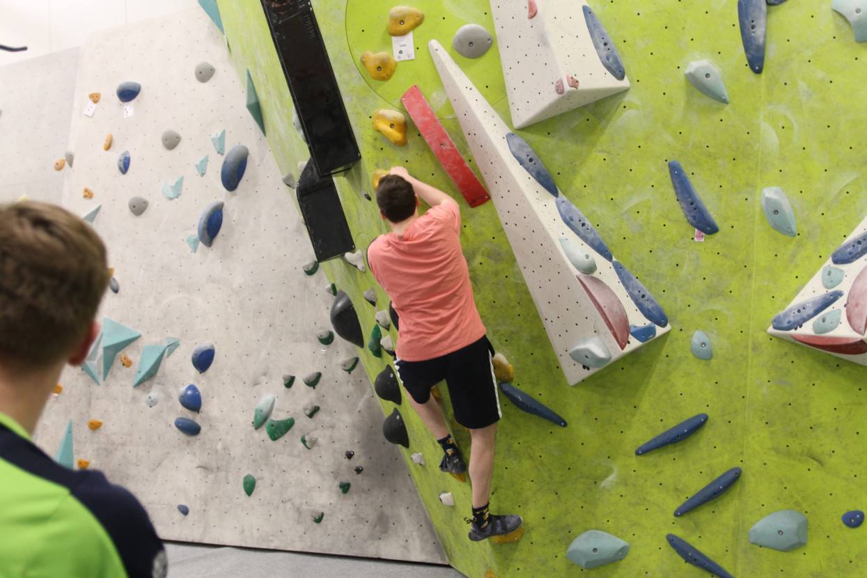 Bouldering