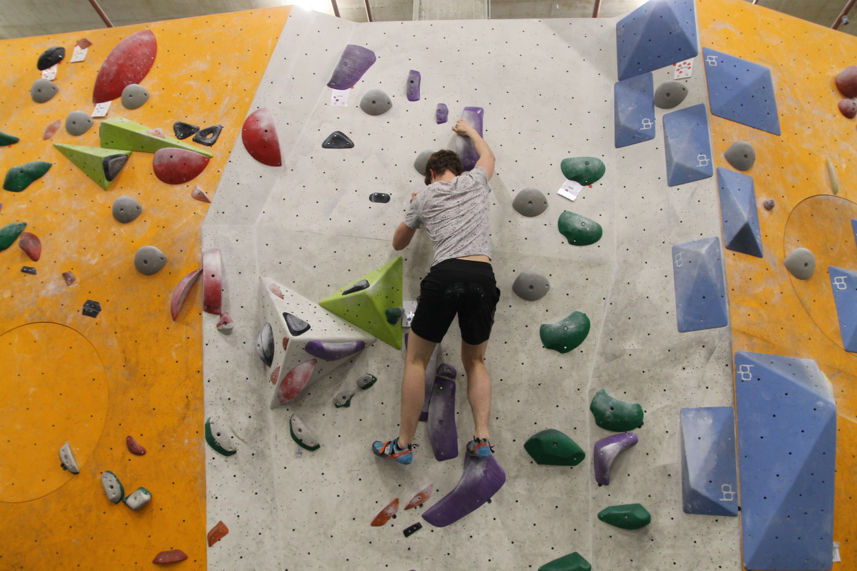 Bouldering