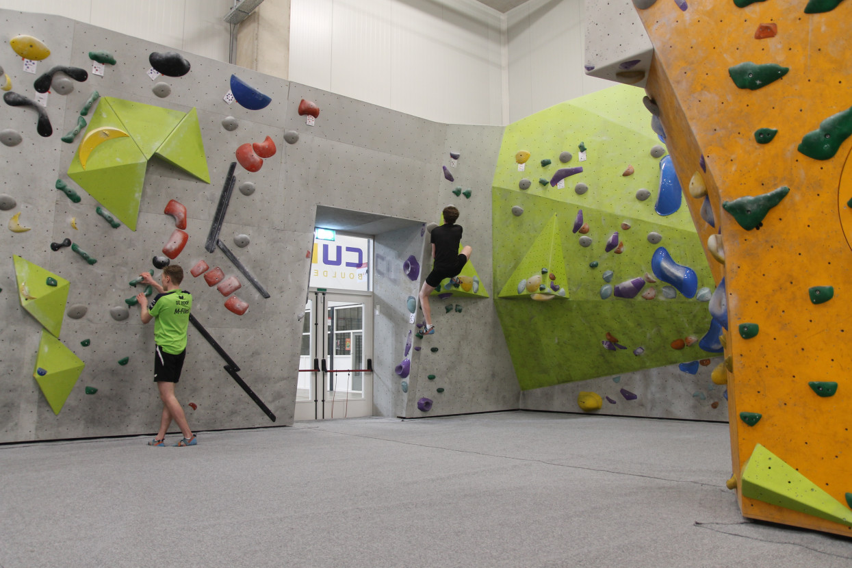 Bouldering