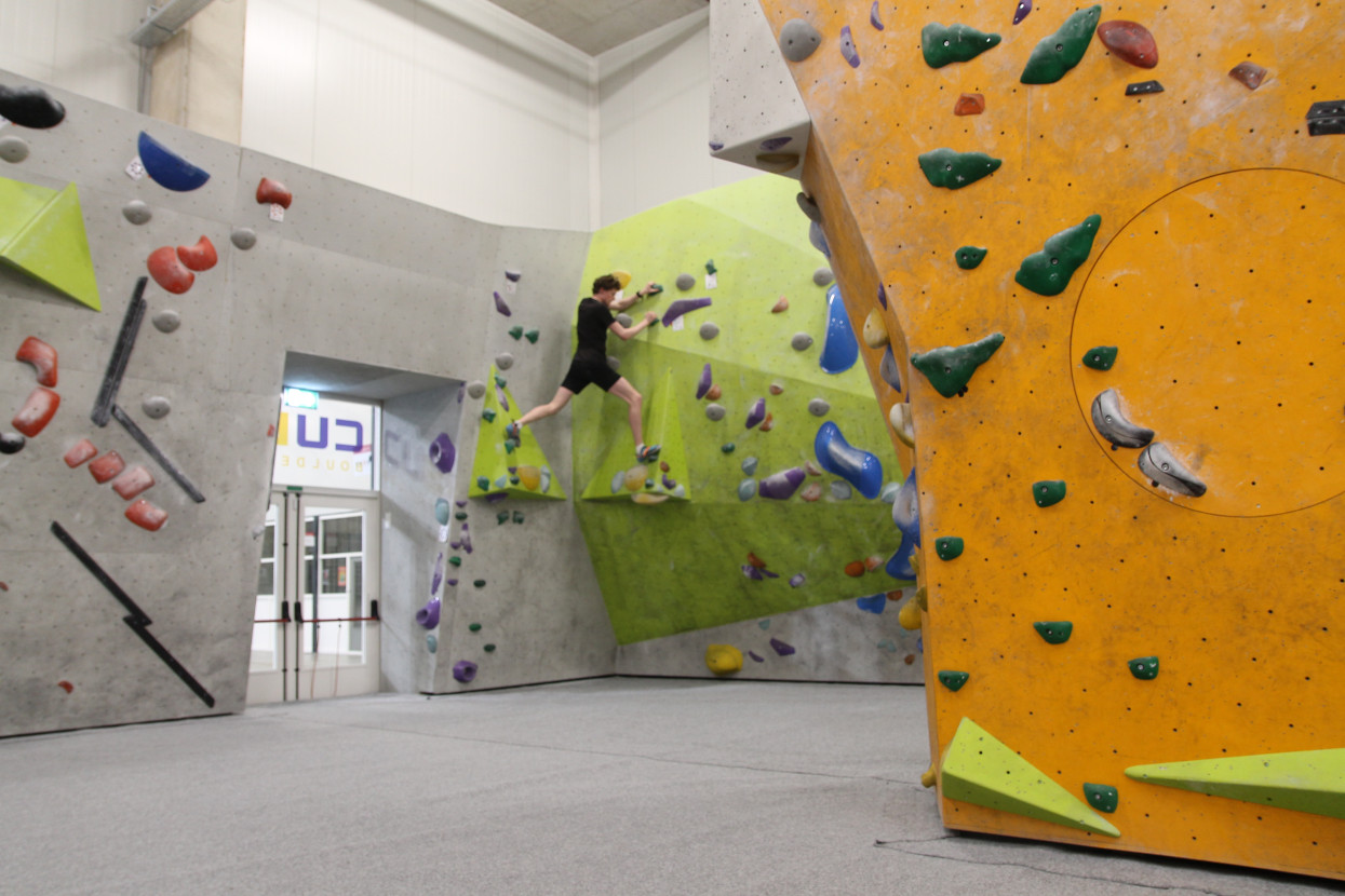 Bouldering