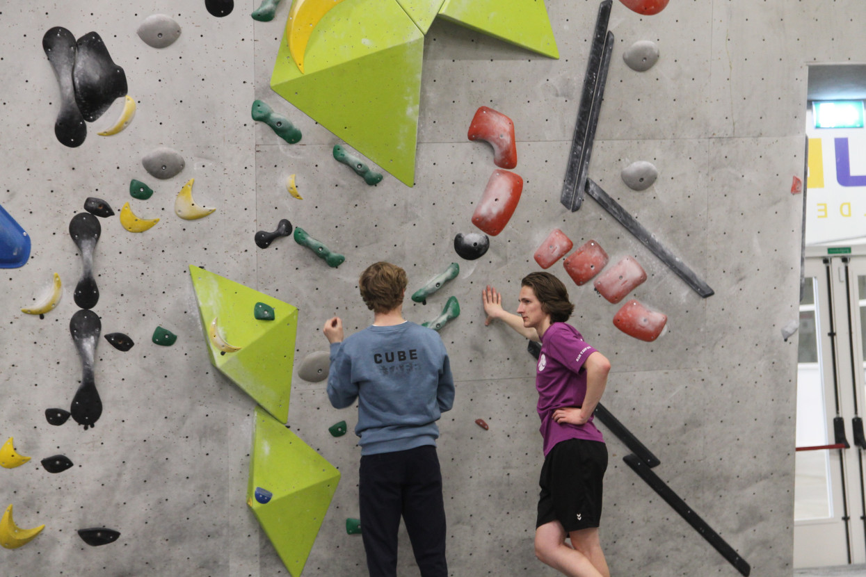 Bouldering