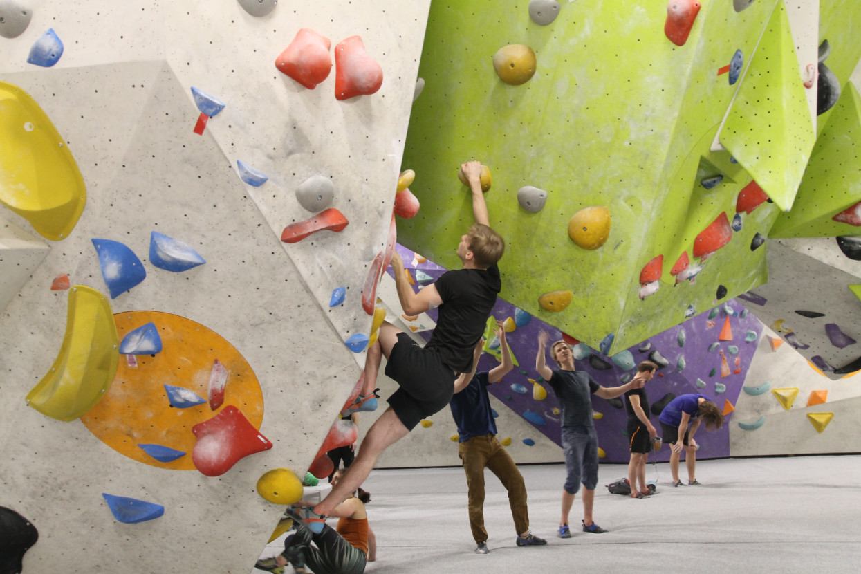 Bouldering