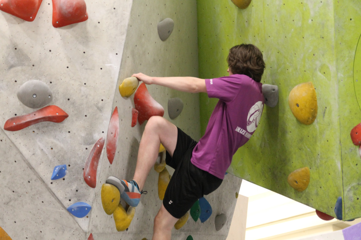 Bouldering