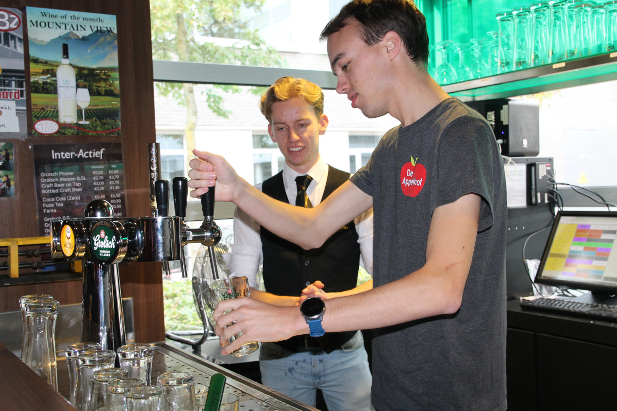 Bartending course