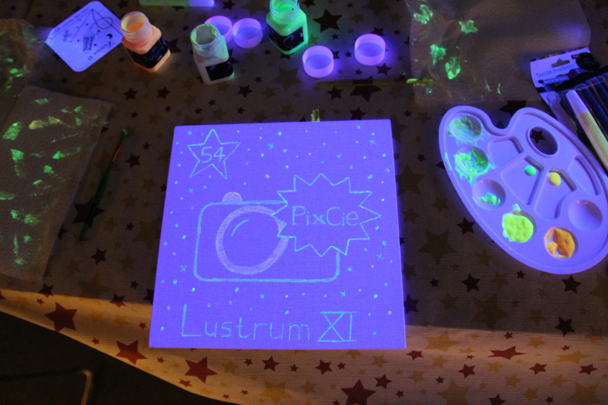 Glow-in-the-dark painting night