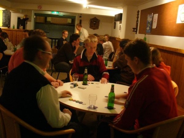 Pokerborrel en -toernooi