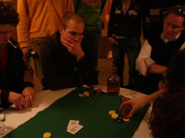 Pokerborrel en -toernooi