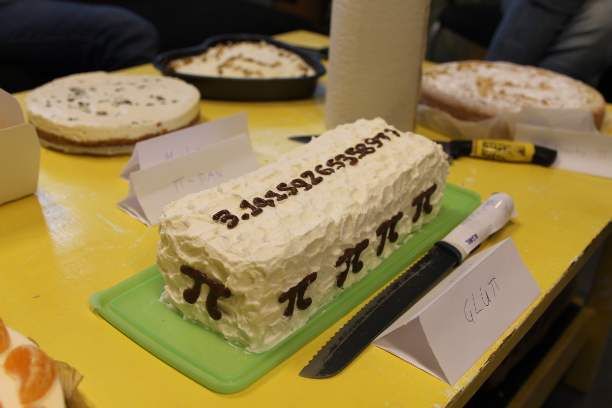 Pi day: Pie baking