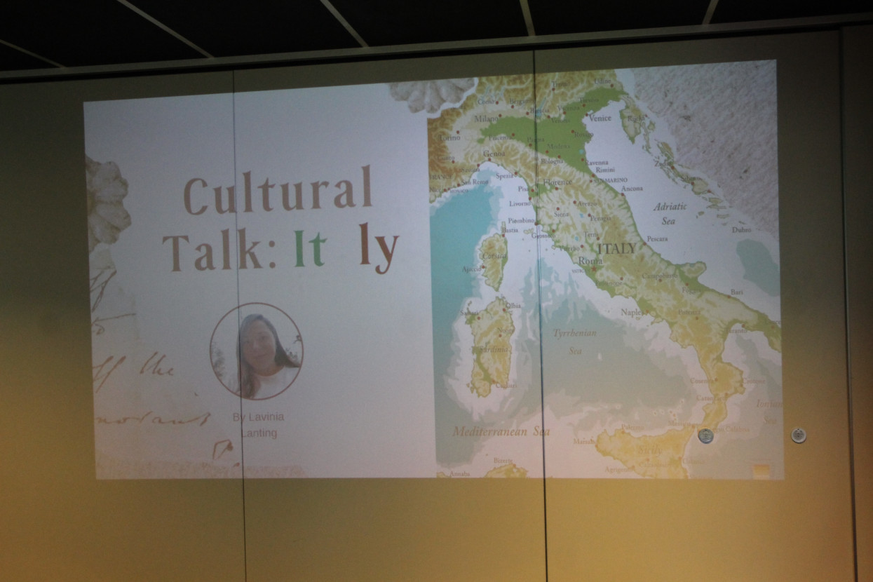 Cultural Talk Lavinia Lanting