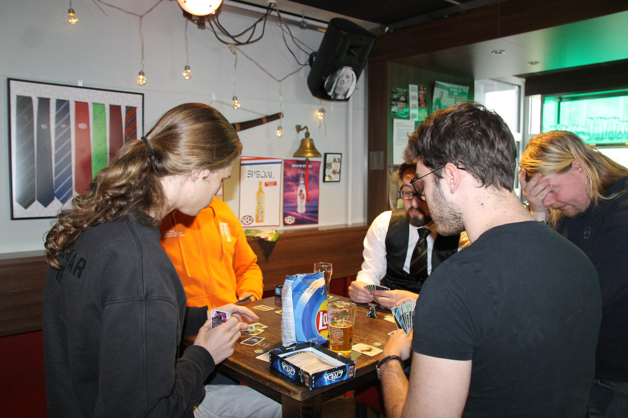 Card game Drink