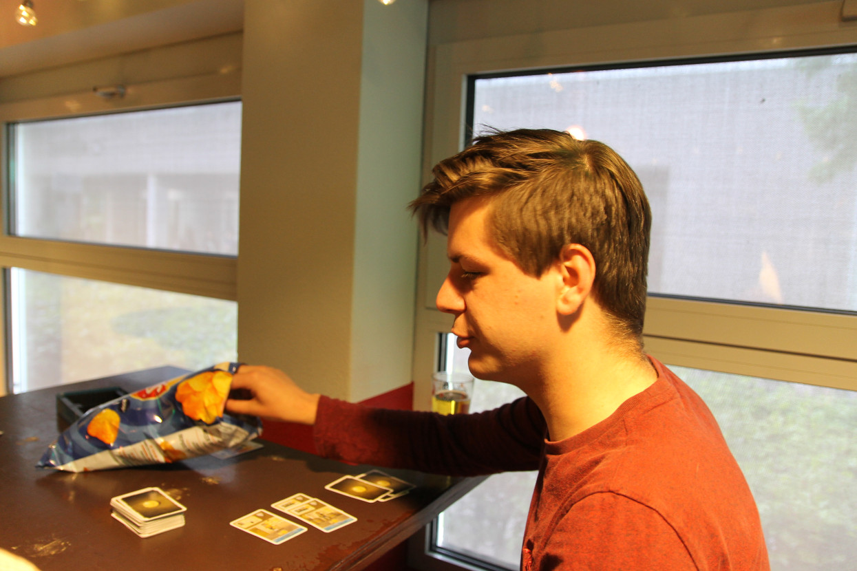 Card game Drink