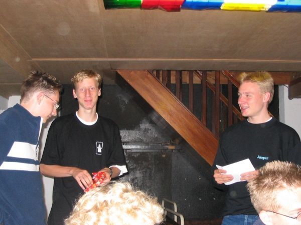 Introductie 2004