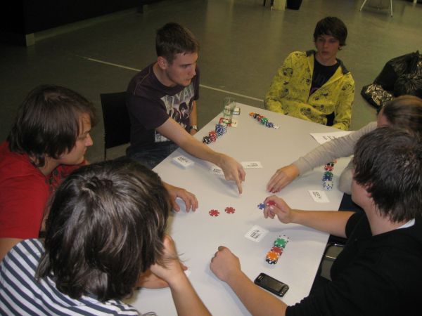 Pokeravond