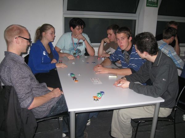 Pokeravond