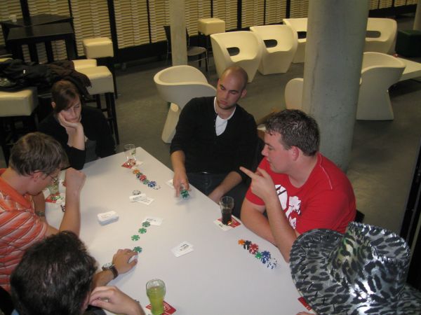 Pokeravond
