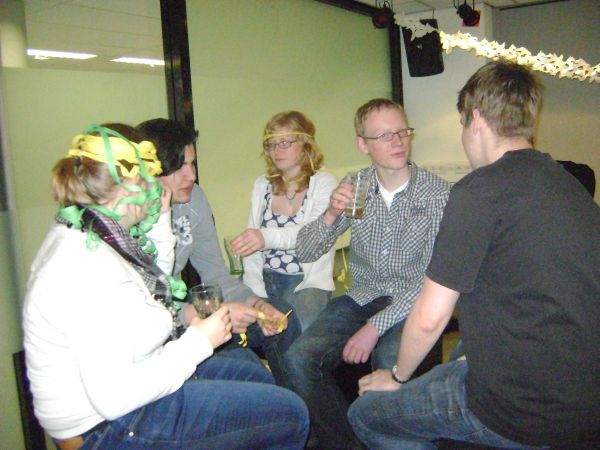 Carnavalsborrel + Ideaal!-uitreiking