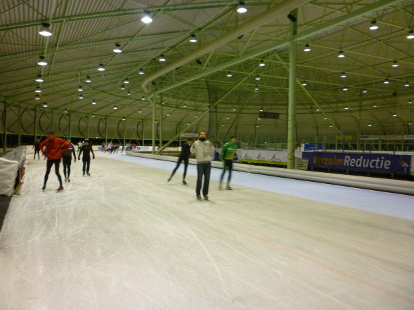 Schaatsen + afterborrel