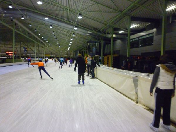 Schaatsen + afterborrel