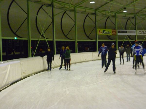 Schaatsen + afterborrel