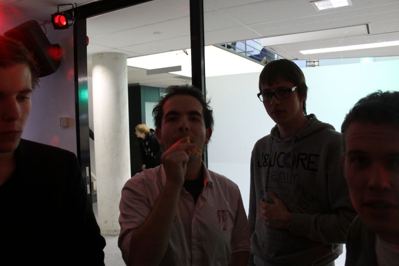 "Thuis in 't Gekkenhuis"-borrel
