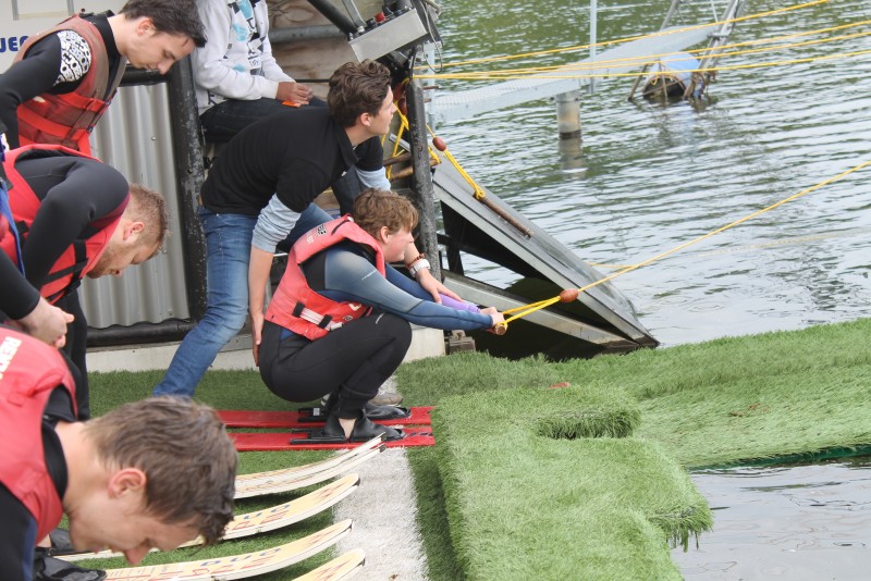 Waterskiing