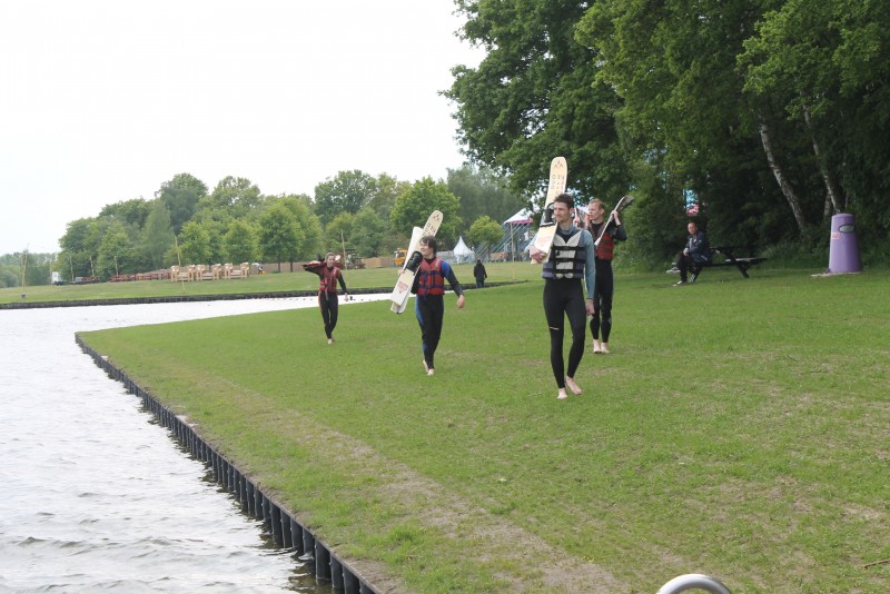 Waterskiing