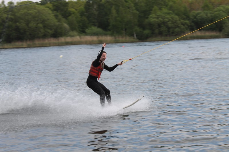 Waterskiing