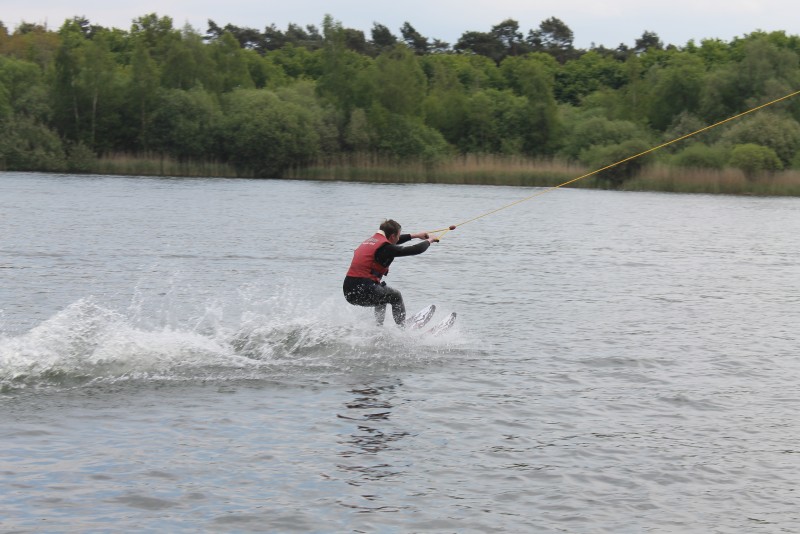 Waterskiing