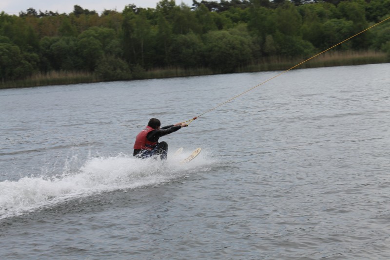 Waterskiing