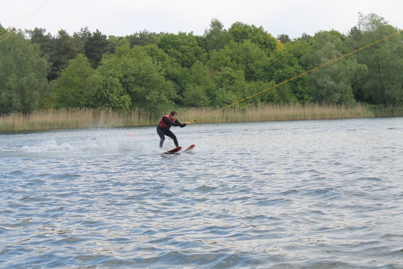 Waterskiing