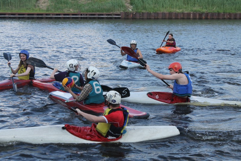 Canoe polo