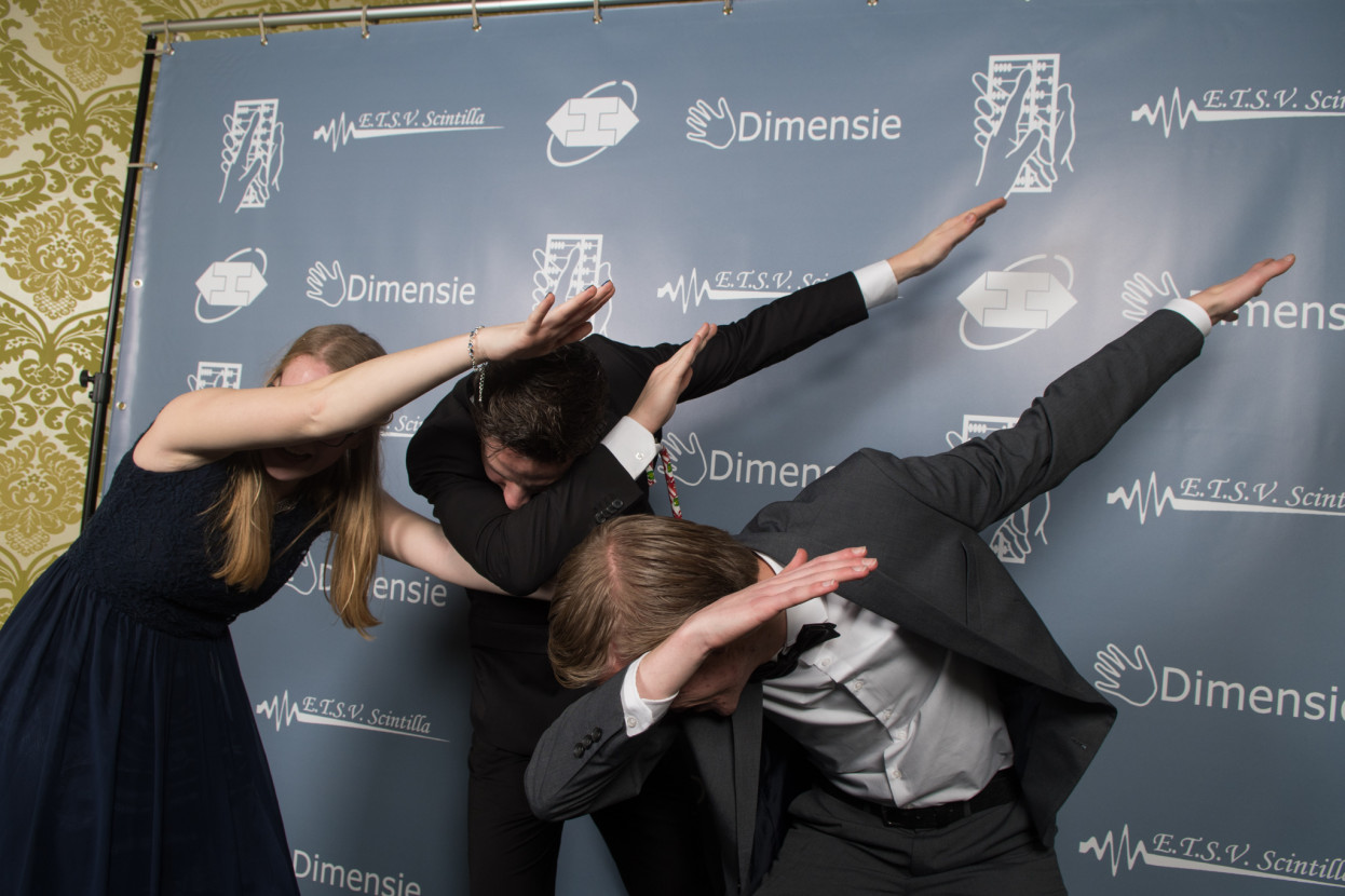 Prom: Night at the Oscars