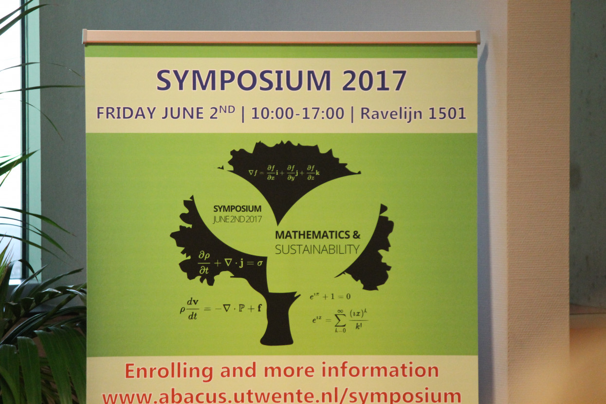 Symposium Abacus