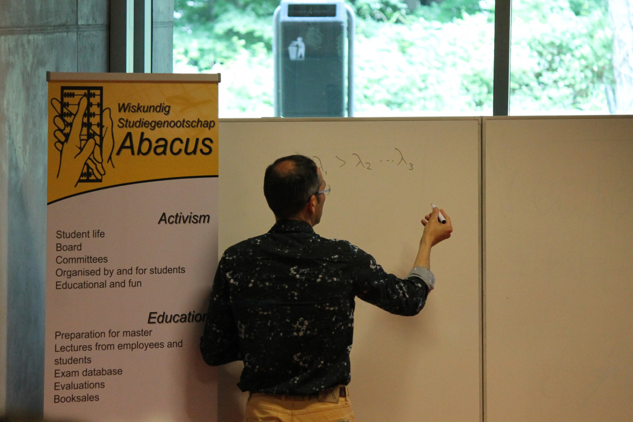 Symposium Abacus
