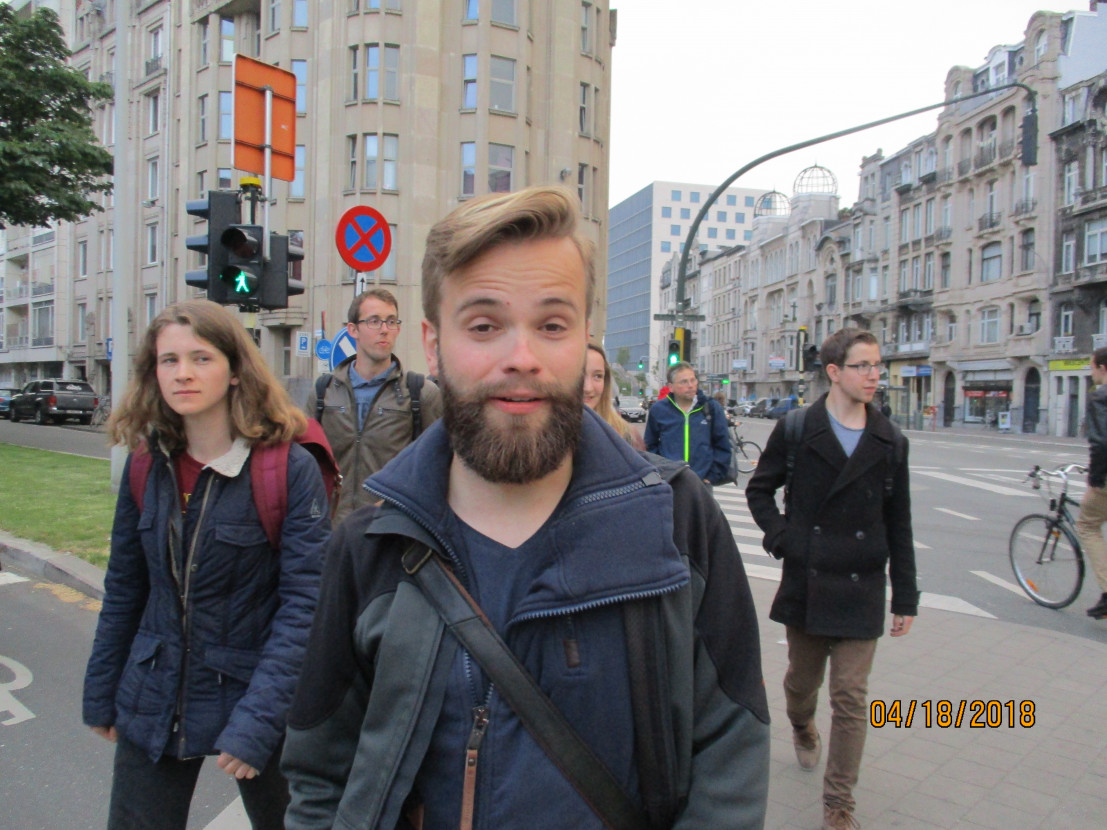 Hitch-Hiking Competition