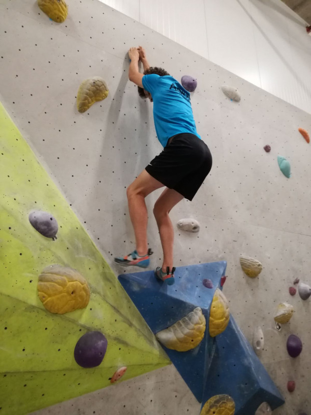 Bouldering