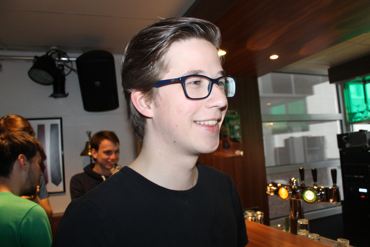 Do you wanna (throw a) DIE?-borrel