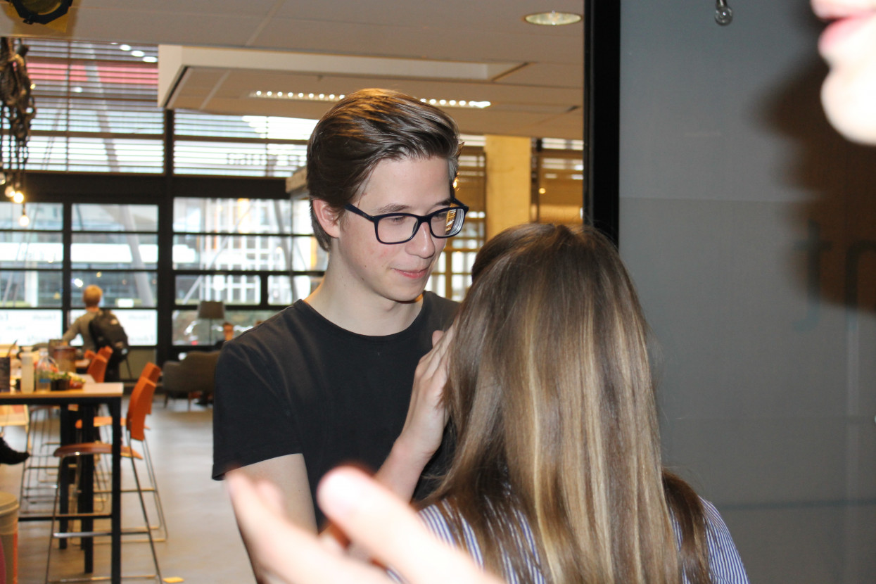 Do you wanna (throw a) DIE?-borrel