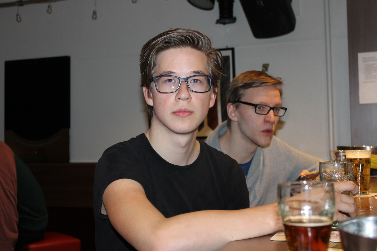 Do you wanna (throw a) DIE?-borrel