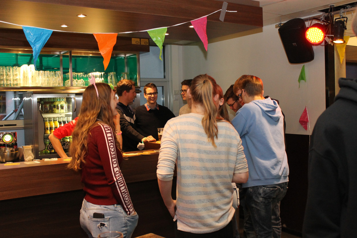 Mario Krat borrel