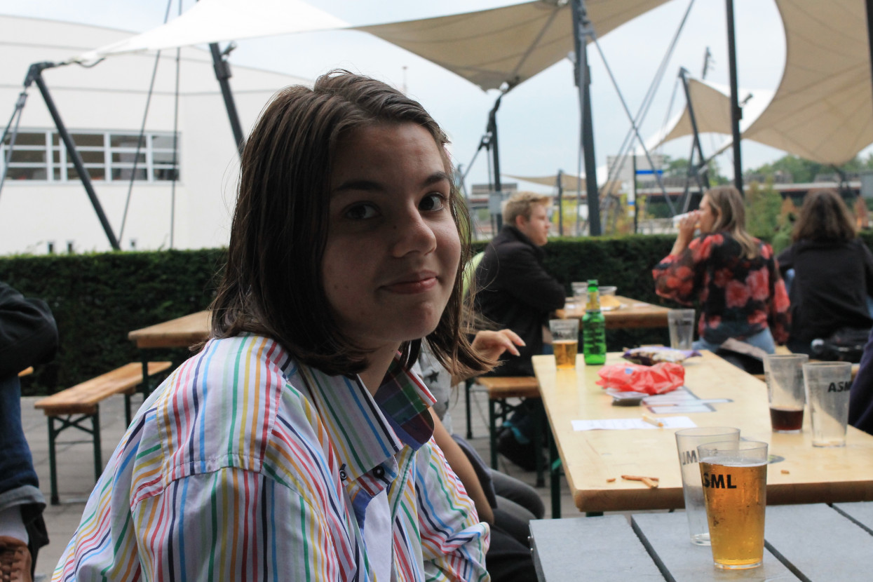 'Raad het volkslied'-borrel