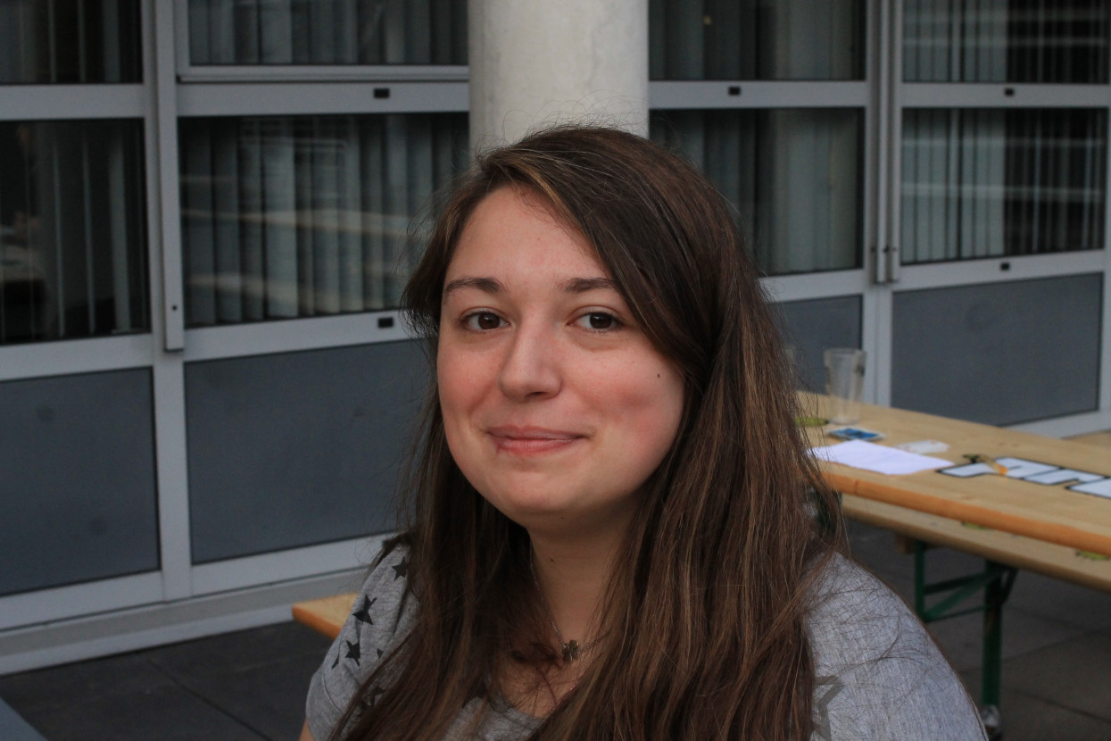 'Raad het volkslied'-borrel