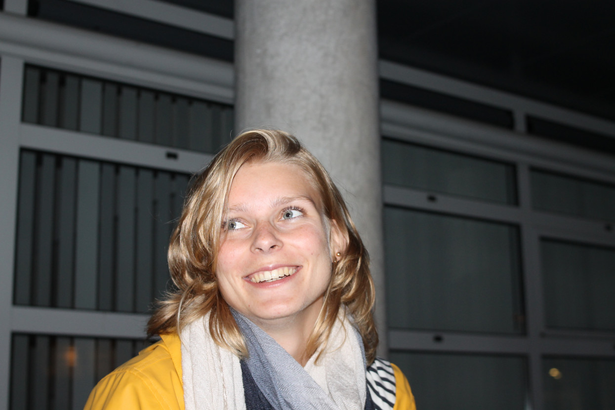 'Raad het volkslied'-borrel