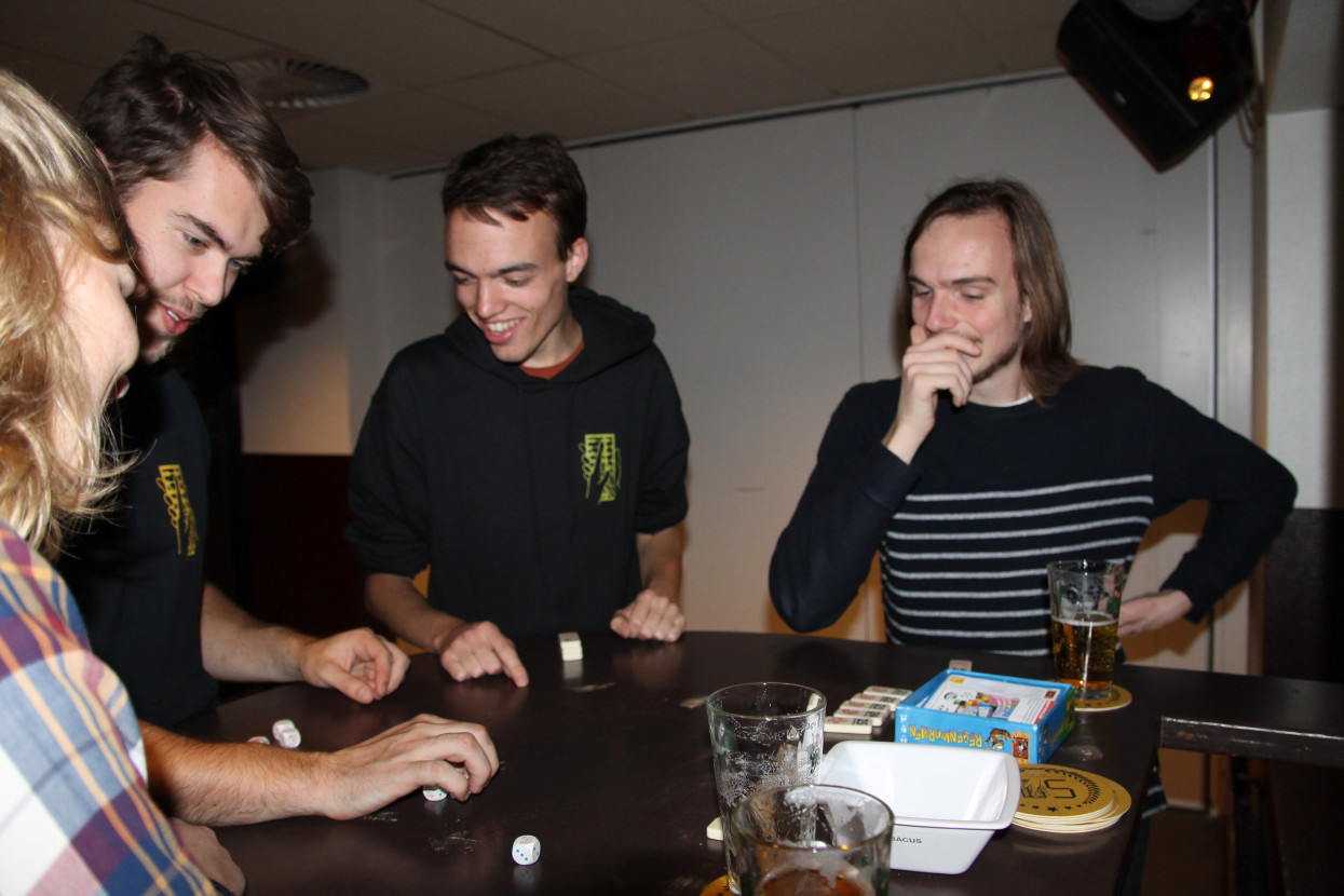 Avondborrel