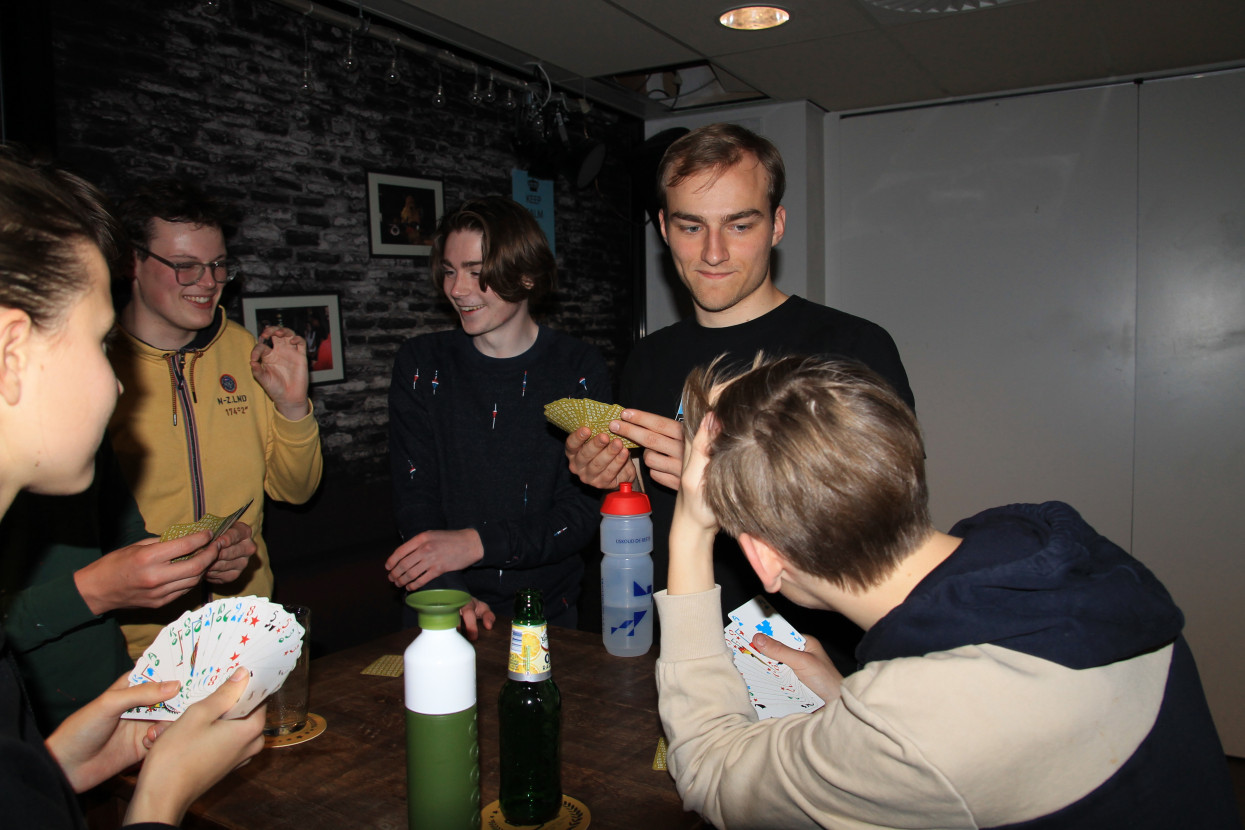 Avondborrel