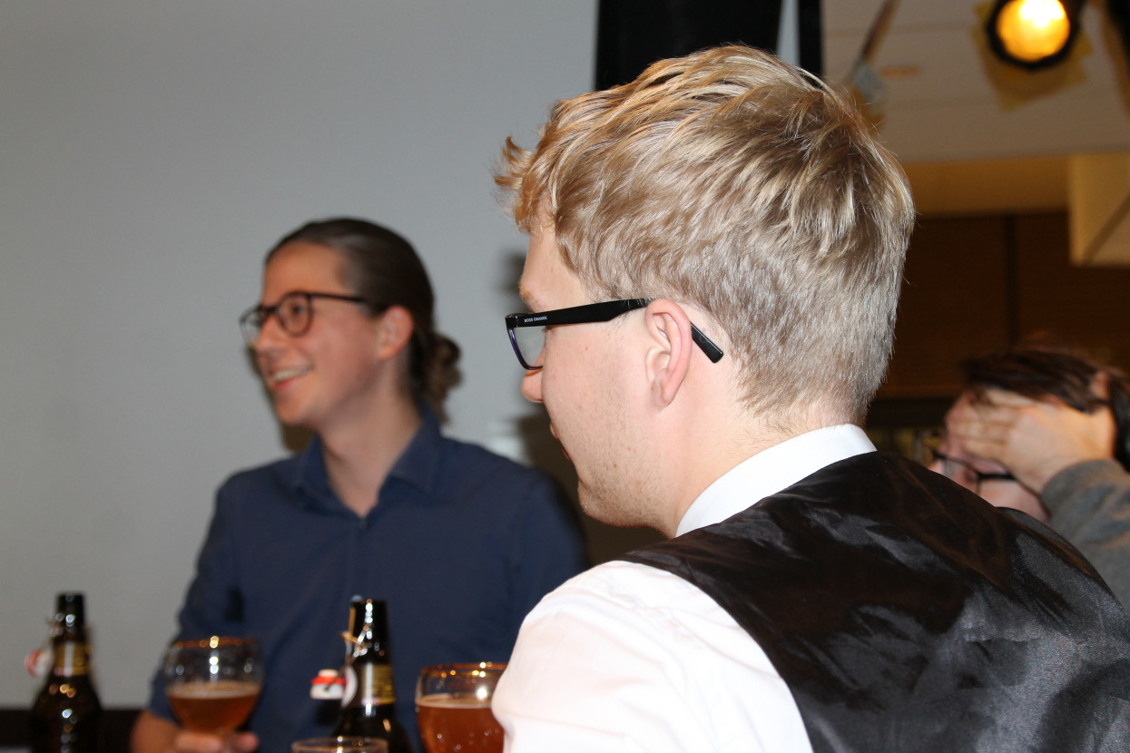 Avondborrel